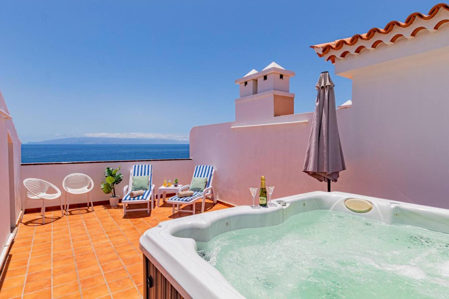 Penthouse Apt With Jacuzzi By Dream Homes Tenerife Puerto de Santiago  Esterno foto