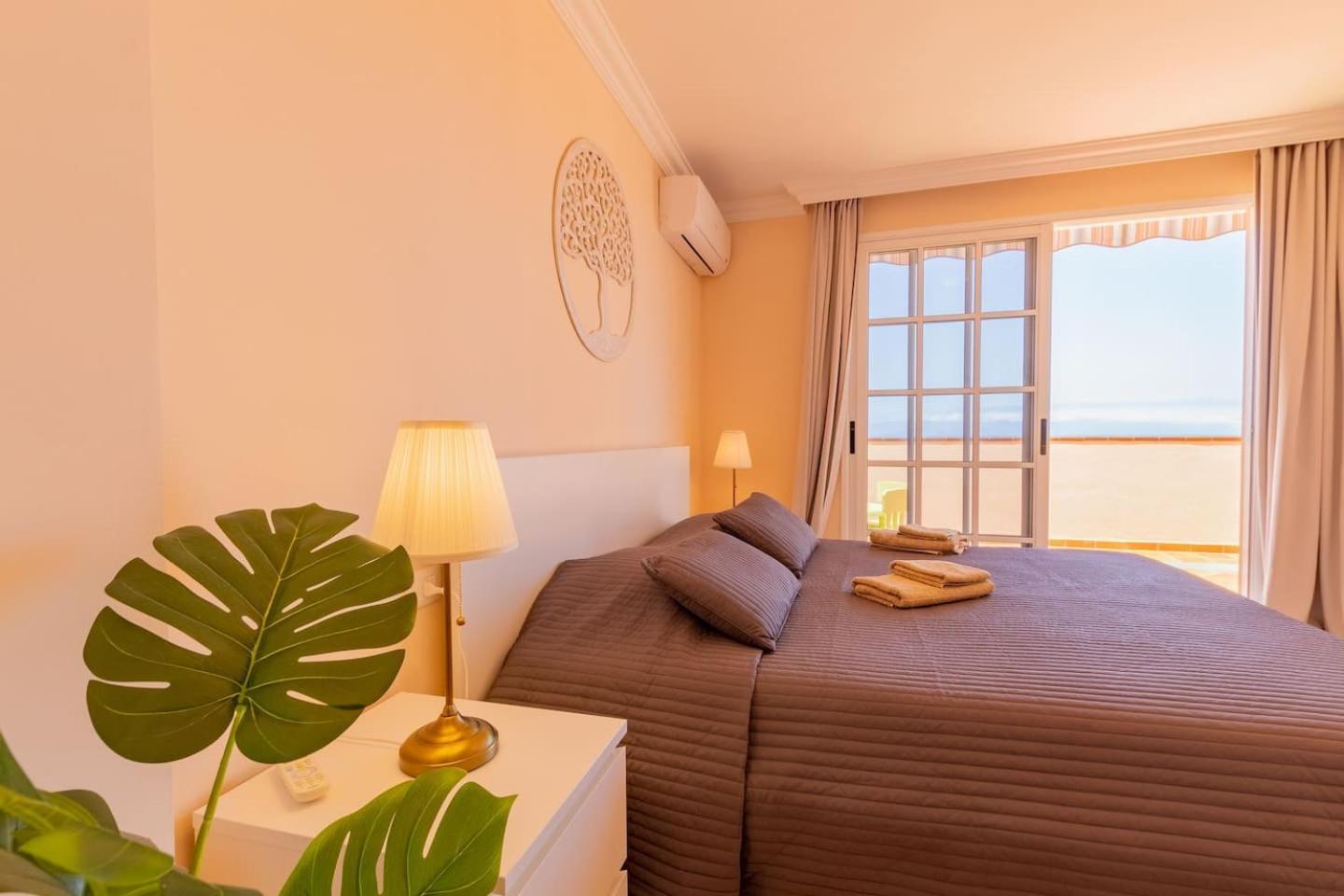 Penthouse Apt With Jacuzzi By Dream Homes Tenerife Puerto de Santiago  Esterno foto